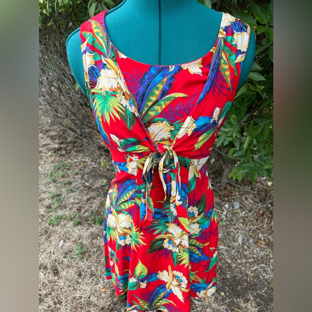 SMW Style My Way red floral Hawaiian sleeveless beach vacation short dress Small